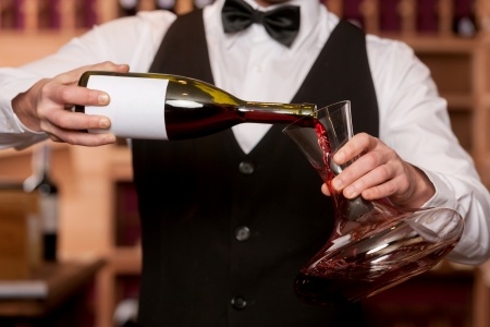 Wein dekaktieren nicht immer sinnvoll
