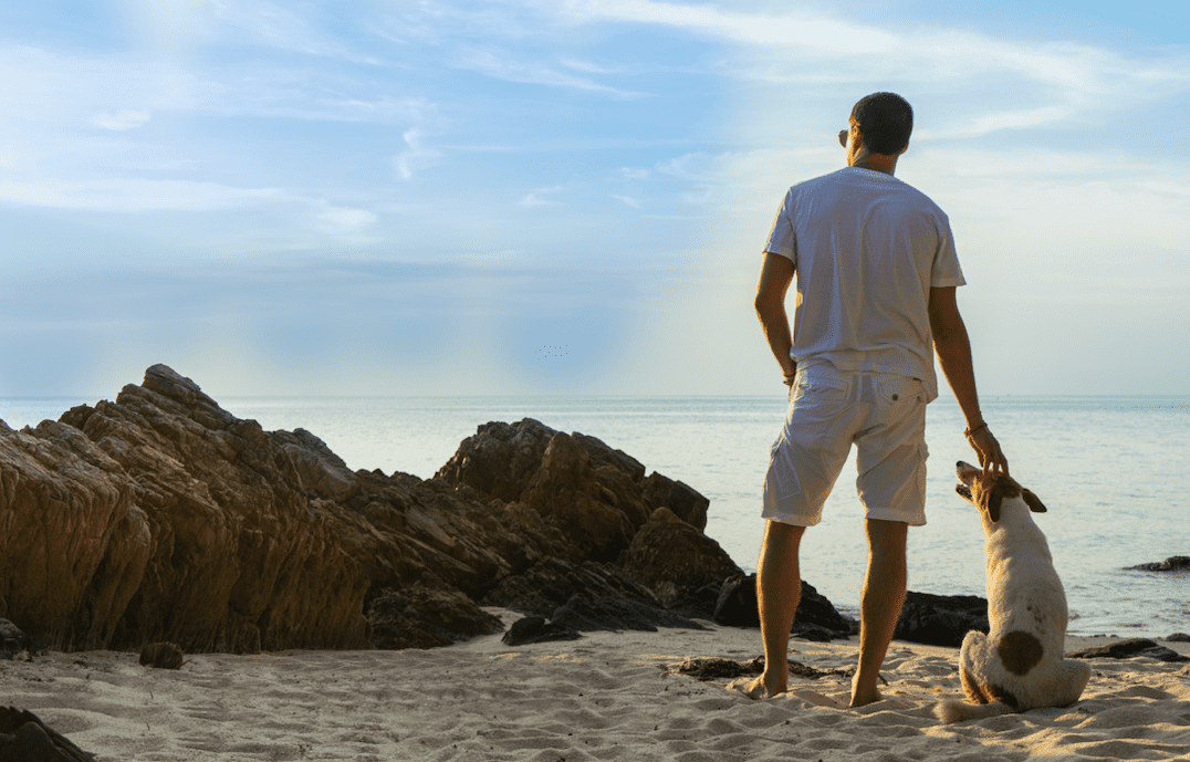 Auch Männer zeigen Bein – mit Bermuda-Shorts