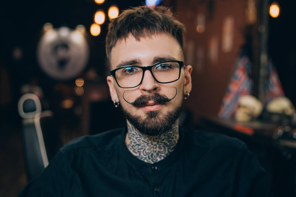 Was moderne Gentlemen von Streetwear & Tattoos lernen können