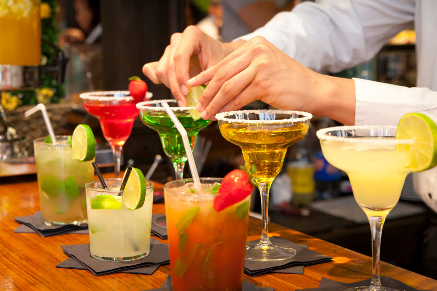 Zuhause Drinks mixen