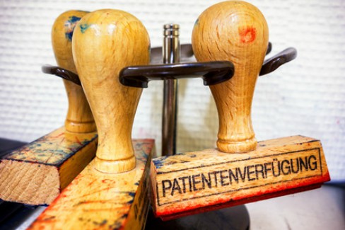 Patientenverfügung – Würdevoll leben und sterben