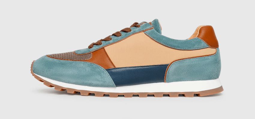 Walking Sneaker