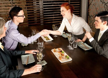 Businesslunch: Geschäftsessen-Knigge