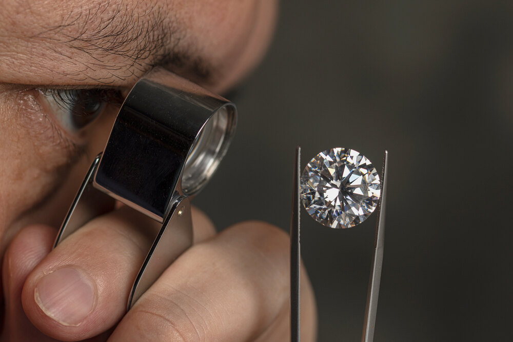 Augen auf beim Diamantenkauf