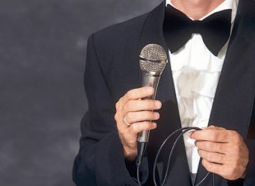 Eine Rede halten